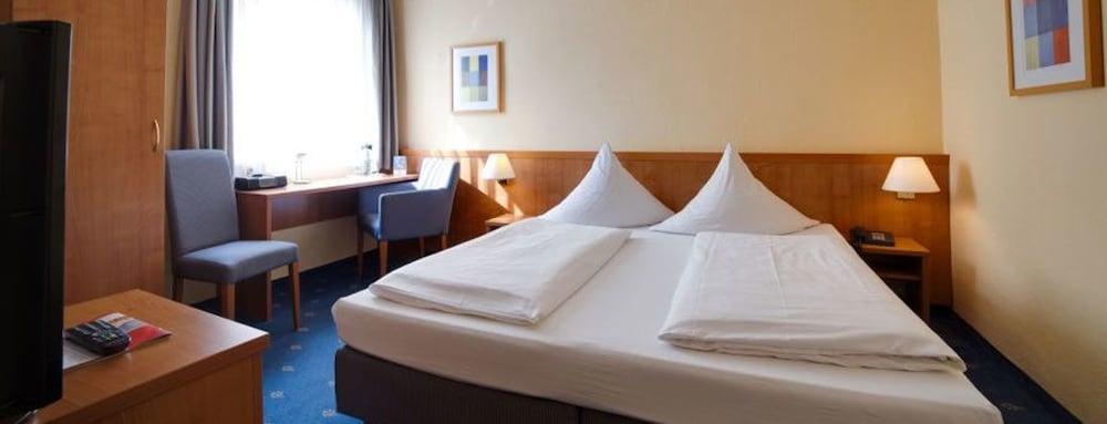 Hotel Johannisbad باد ايبلنغ المظهر الخارجي الصورة